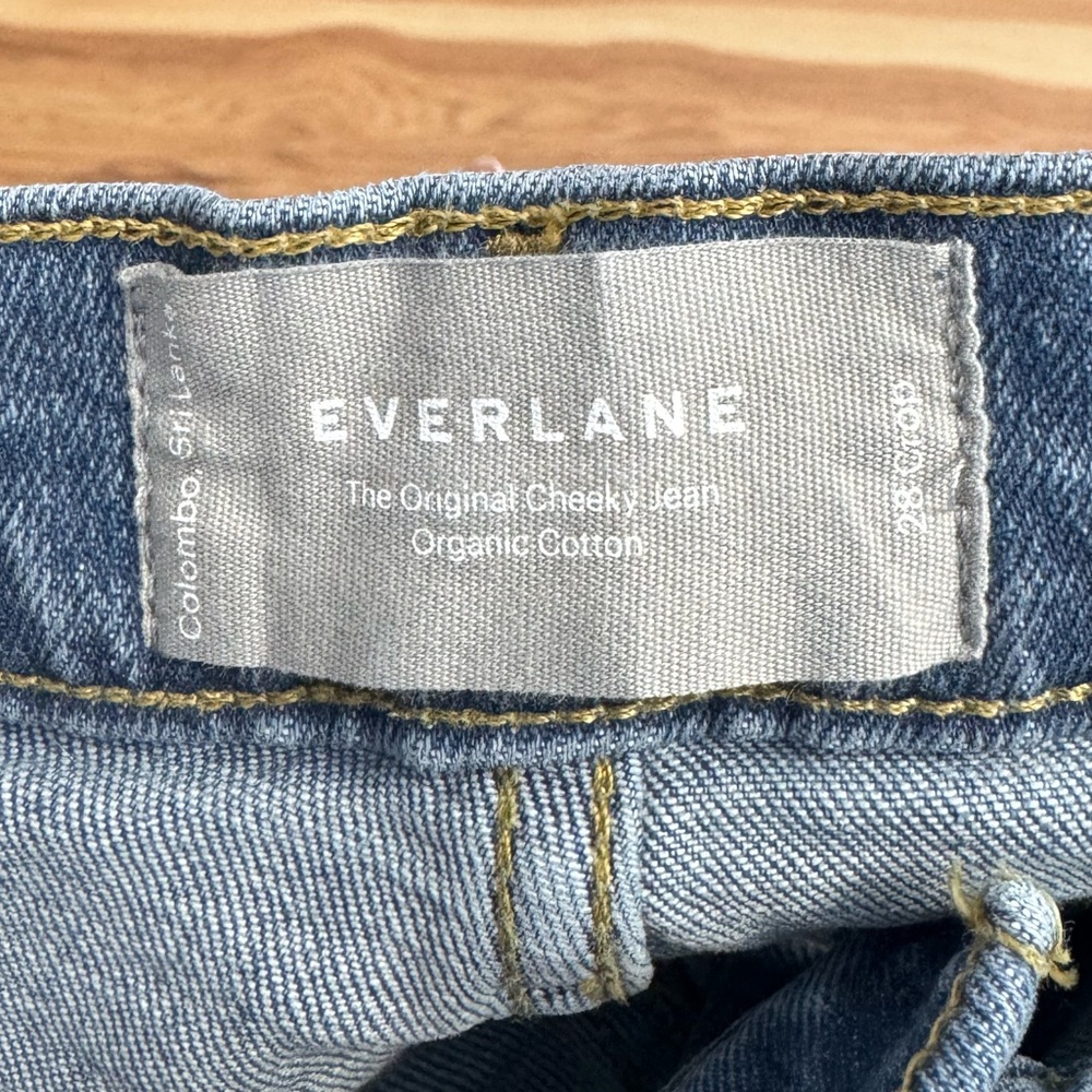 Everlane Original Cheeky Jeans with Organic Cotton - Picture 4 of 5